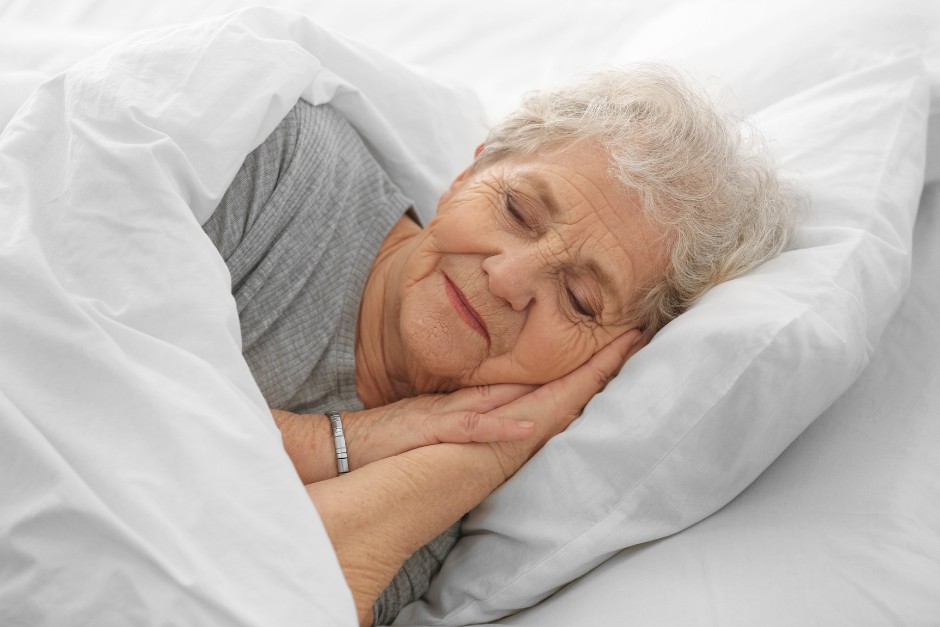 visually impaired seniors should get enough sleep